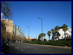 City of Arts and Sciences 002 - Avinguda de l'Autopista del Saler, the Opera Reina Sofia to the right.